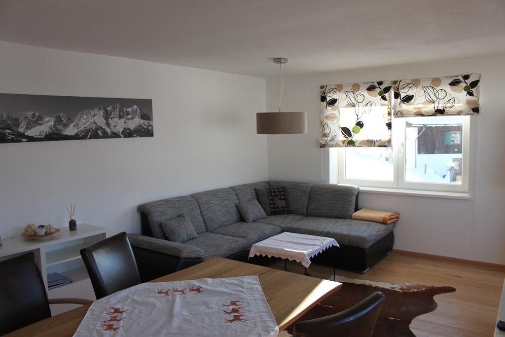 Apartment Am Birkenweg Oberndorf in Tirol Phòng bức ảnh